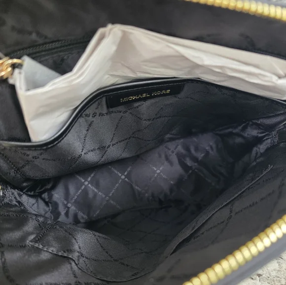 Michael Kors Cindy Logo Large Backpack - Picture 5 of 9